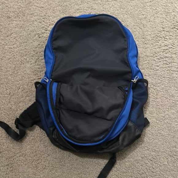 Nike Brasilia Mens Blue & Black Backpack Bookbag One Size - Picture 5 of 6